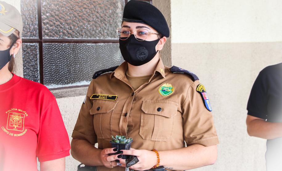 Policiais militares femininas do Quartel do Comando-Geral da PM são homenageadas no Dia Internacional da Mulher