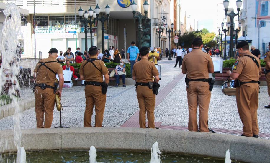 Policiais militares femininas do Quartel do Comando-Geral da PM são homenageadas no Dia Internacional da Mulher