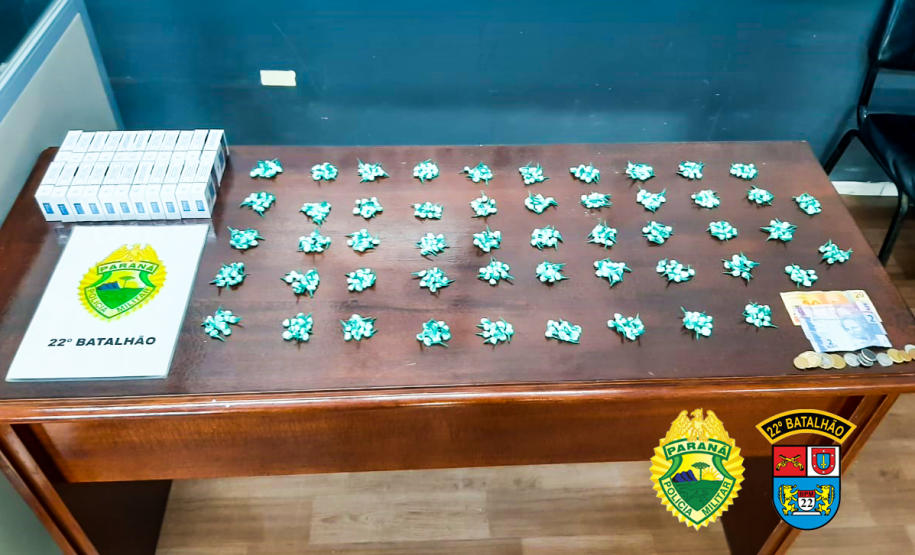 Em Colombo, na RMC, operação da PM resulta na apreensão de mais de 700 porções de drogas