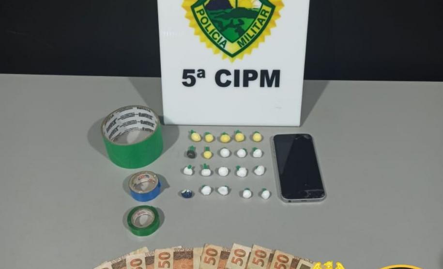 PM encaminha quatro pessoas e apreende diversas porções de drogas no Noroeste do estado