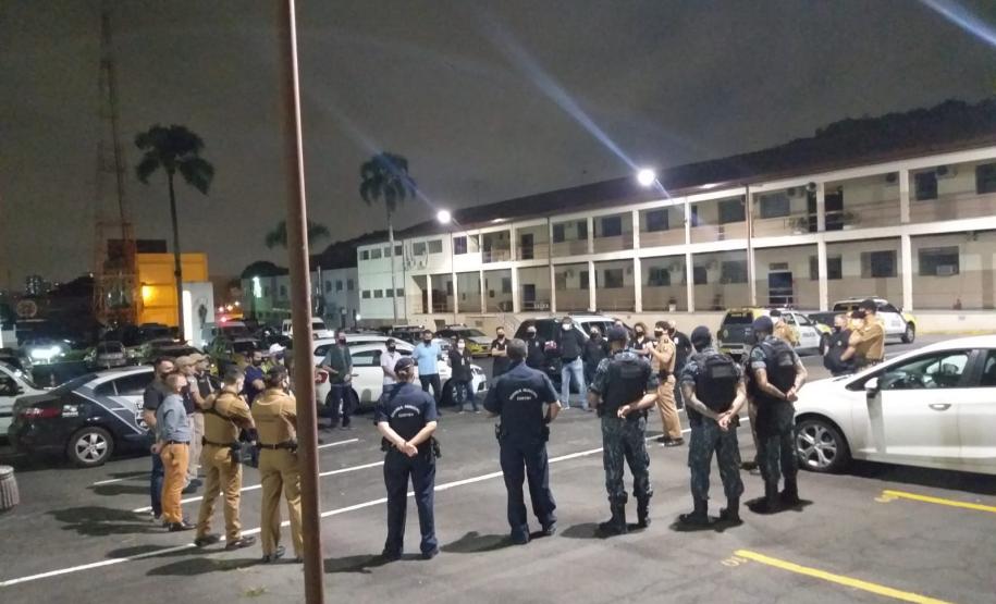 Fiscalização da AIFU neste final de semana flagra nove pontos comerciais irregulares e 44 pessoas são encaminhadas por descumprir medidas sanitárias na Capital