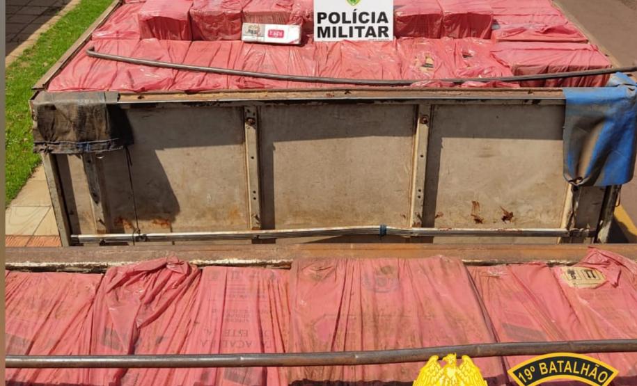 formações de um biarticulado atolado na Linha Água Branca, Pal