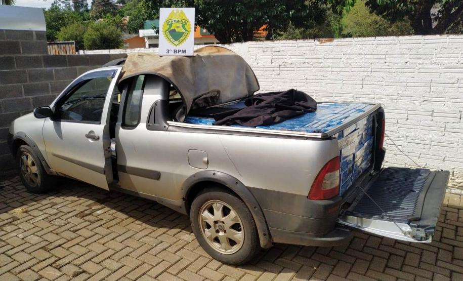 Cerca de 1 mil pacotes de cigarros contrabandeados são apreendidos pela PM em São Jorge D’Oeste, no interior do estado