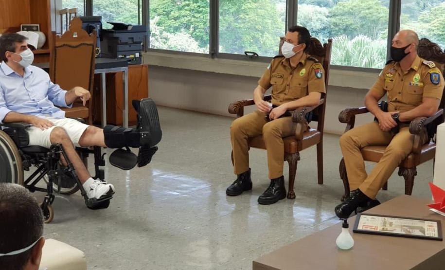 Comandante-Geral da PM preside passagem de comando de unidade de Rolândia e se reúne com autoridades no Norte do PR