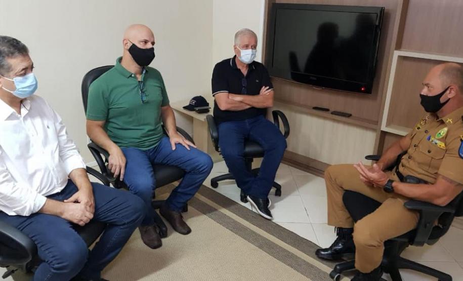 Comandante-Geral da PM preside passagem de comando de unidade de Rolândia e se reúne com autoridades no Norte do PR
