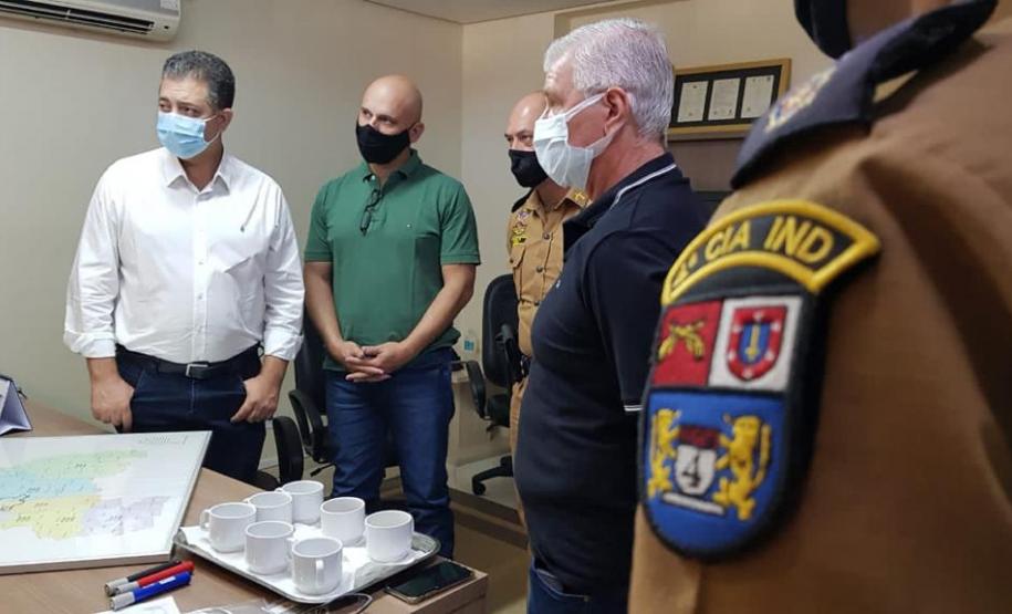 Comandante-Geral da PM preside passagem de comando de unidade de Rolândia e se reúne com autoridades no Norte do PR