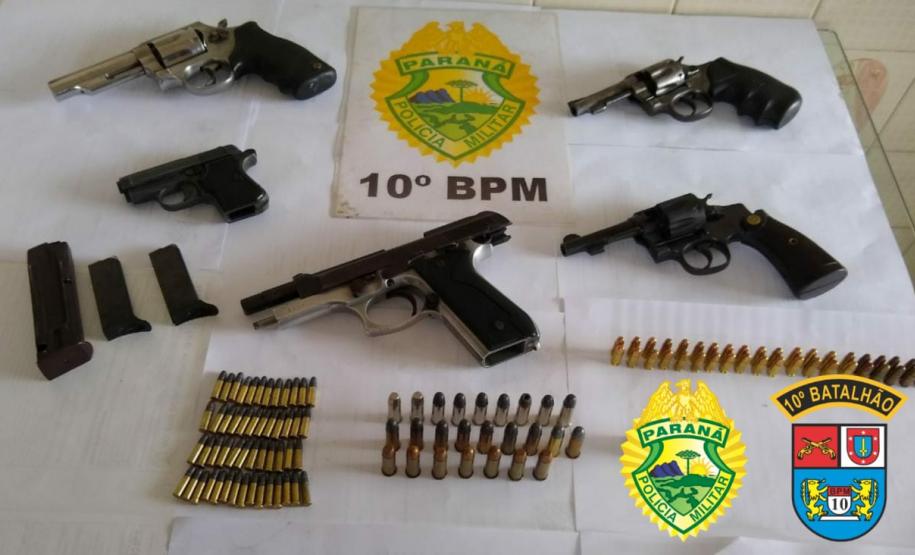 PM de Apucarana apreendem sete armas durante cumprimento de mandados judiciais