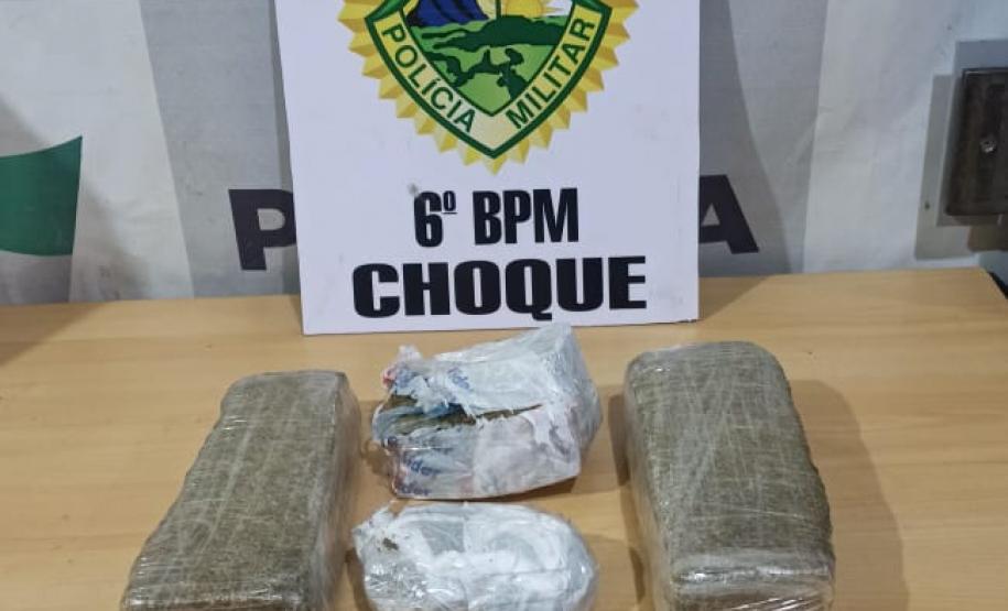 Mais de 3,3 quilos de maconha são apreendidos pela PM em terminal rodoviário de Cascavel (PR)