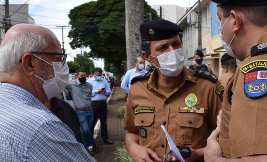 Durante AIFU em Rolândia, no Norte do Paraná, PM interdita dois estabelecimentos comerciais e aplica diversas notificações