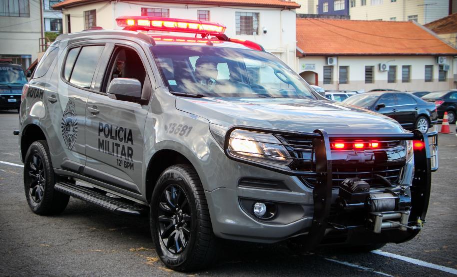 Nova plotagem das viaturas da ROTAM é apresentada ao Comandante-Geral da PMPR