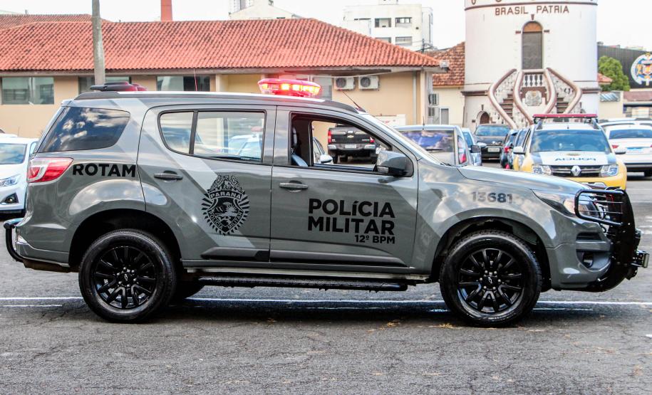 Nova plotagem das viaturas da ROTAM é apresentada ao Comandante-Geral da PMPR