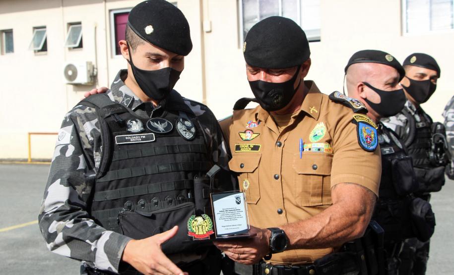 Equipe de Negociação da PMPR comemora 18 anos de criação com homenagem a integrantes em Curitiba