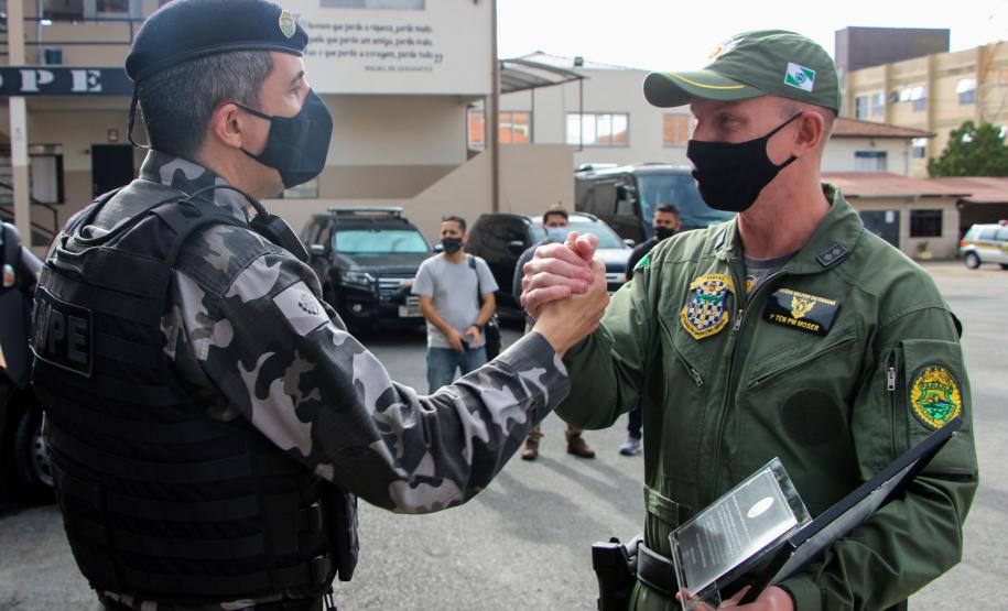 Equipe de Negociação da PMPR comemora 18 anos de criação com homenagem a integrantes em Curitiba