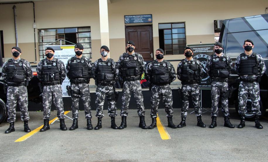 Equipe de Negociação da PMPR comemora 18 anos de criação com homenagem a integrantes em Curitiba