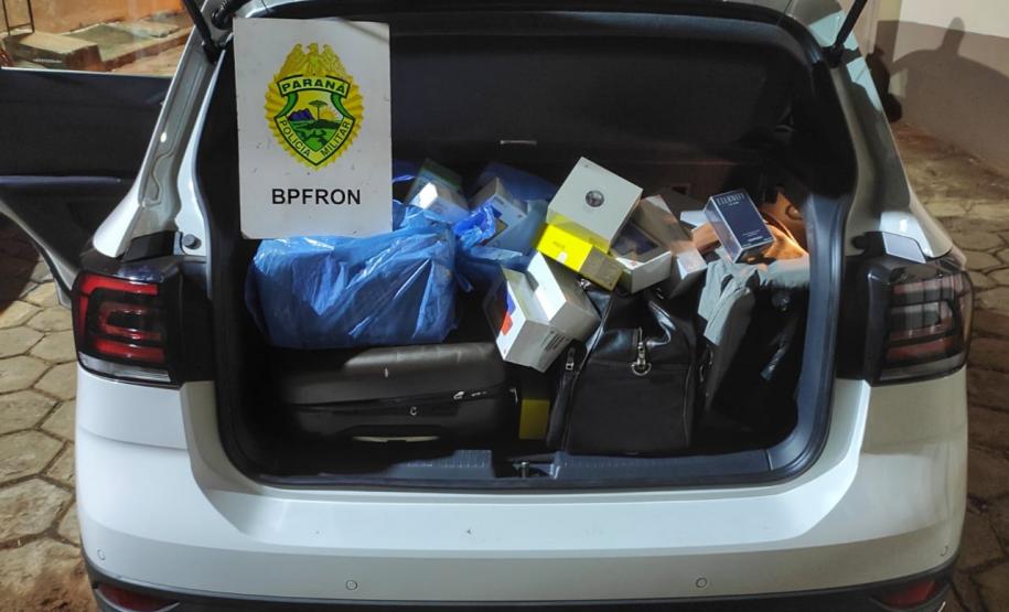 Em situações distintas, BPFron apreende dois veículos carregados com cigarros e produtos contrabandeados