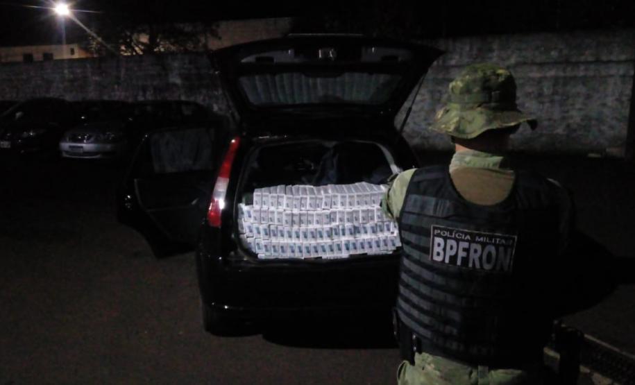 Em situações distintas, BPFron apreende dois veículos carregados com cigarros e produtos contrabandeados