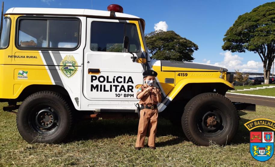 PM realiza sonho de pequeno fã da Corporação e participa de seu aniversário em Apucarana, no Norte do Paraná