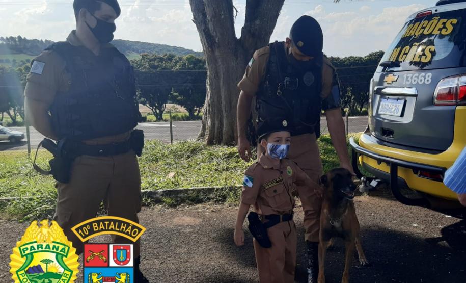 PM realiza sonho de pequeno fã da Corporação e participa de seu aniversário em Apucarana, no Norte do Paraná