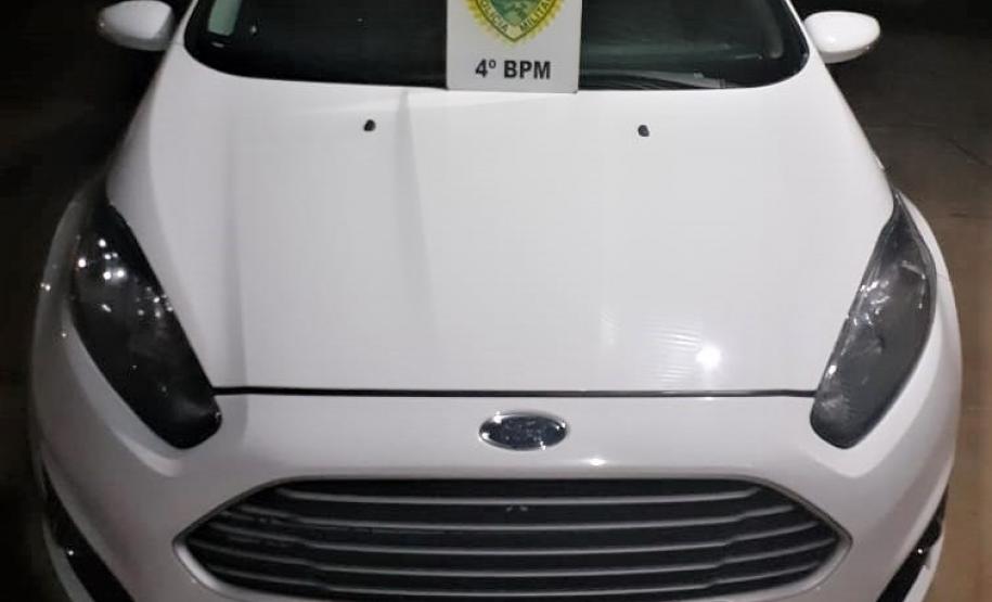 Polícia Militar de Maringá recupera dois veículos furtados/roubados e encaminha suspeitos do crime