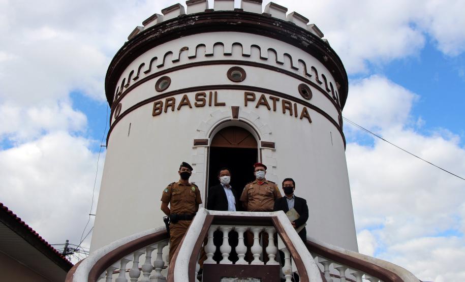 Vice-cônsul do Japão visita Quartel do Comando-Geral da PM em Curitiba