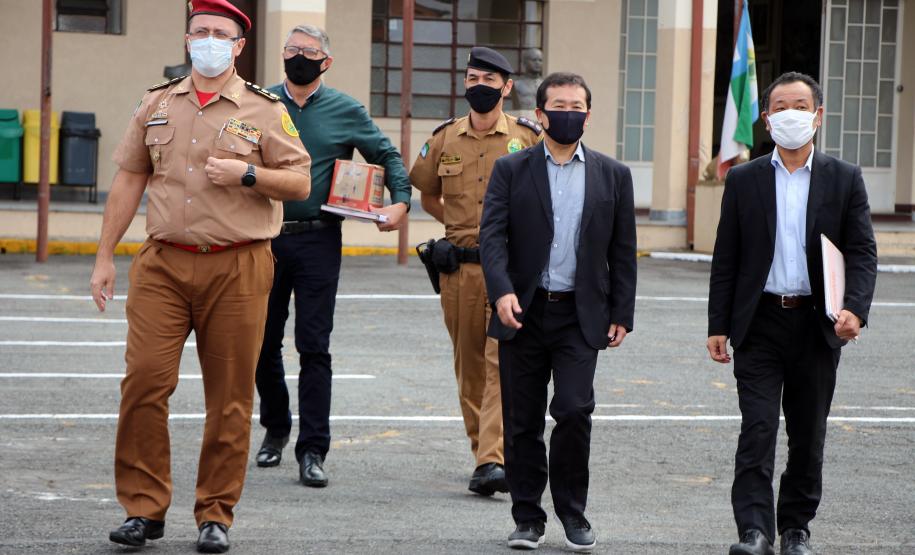 Vice-cônsul do Japão visita Quartel do Comando-Geral da PM em Curitiba