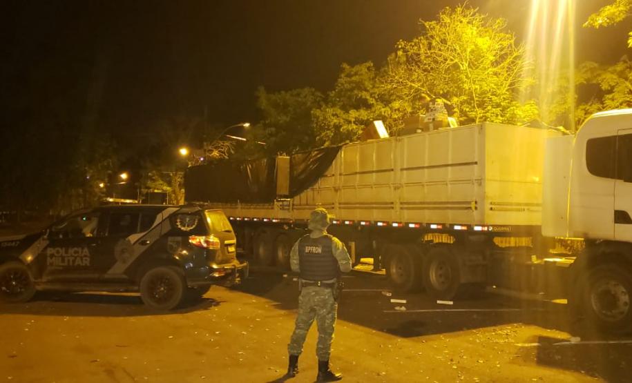 BPFron apreende R$ 2,2 milhões em cigarros contrabandeados e veículos no Oeste do PR