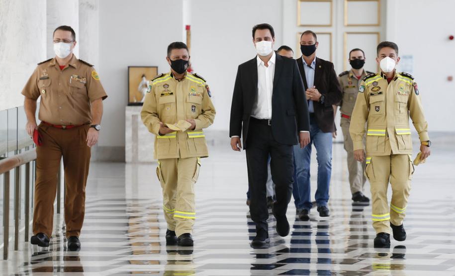 ​Corpo de Bombeiros do Paraná recebe simulador para treinamentos virtuais