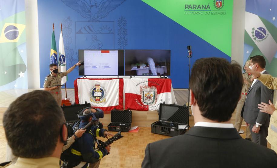 ​Corpo de Bombeiros do Paraná recebe simulador para treinamentos virtuais