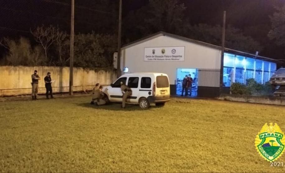 Tenente da PM ministra instrução de Primeira Intervenção em Crises na sede da 6ª Companhia Independente, em Ivaiporã (PR)