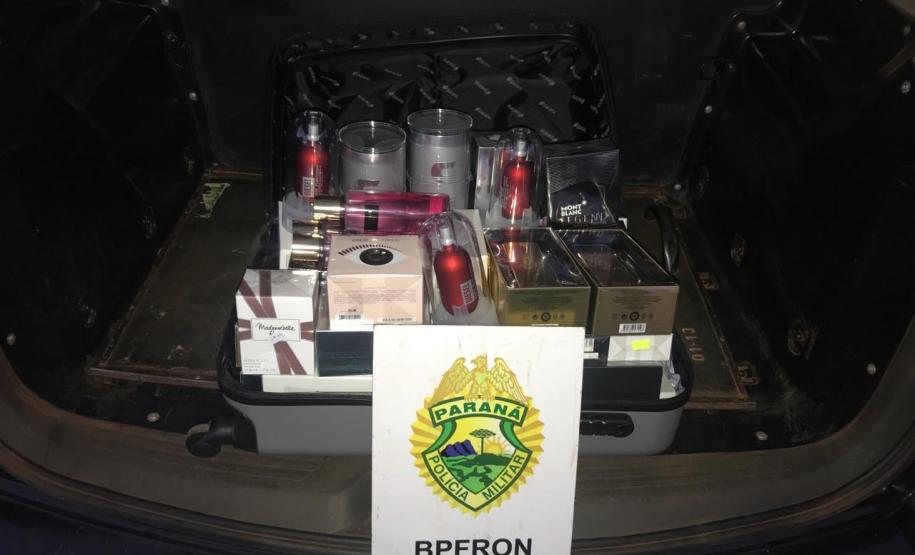 Operação Hórus: equipamentos eletrônicos, perfumes e cigarros contrabandeados são apreendidos no Oeste do Paraná