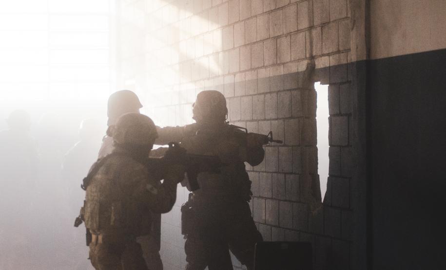 Policiais do COE participam do II Curso de Arrombamento Tático em Curitiba