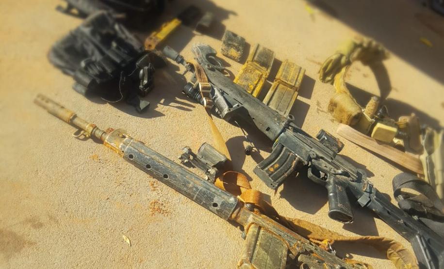 GOST encontra dois fuzis