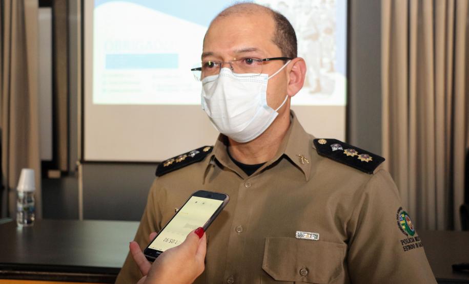 Comitiva da PM de Goiás conhece estrutura de saúde da PMPR e faz apresentação para policiais e bombeiros militares em Curitiba