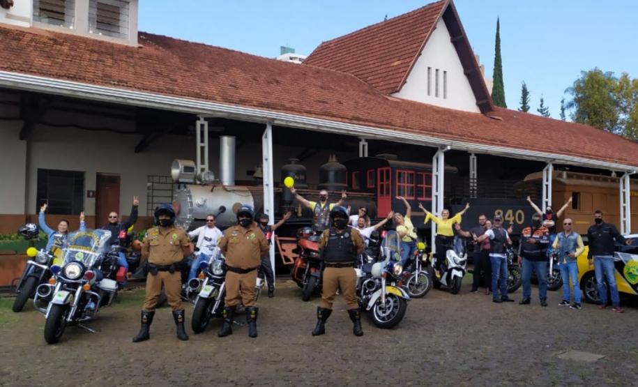 Blitzes educativas e conscientização sobre trânsito são abordados pela PM