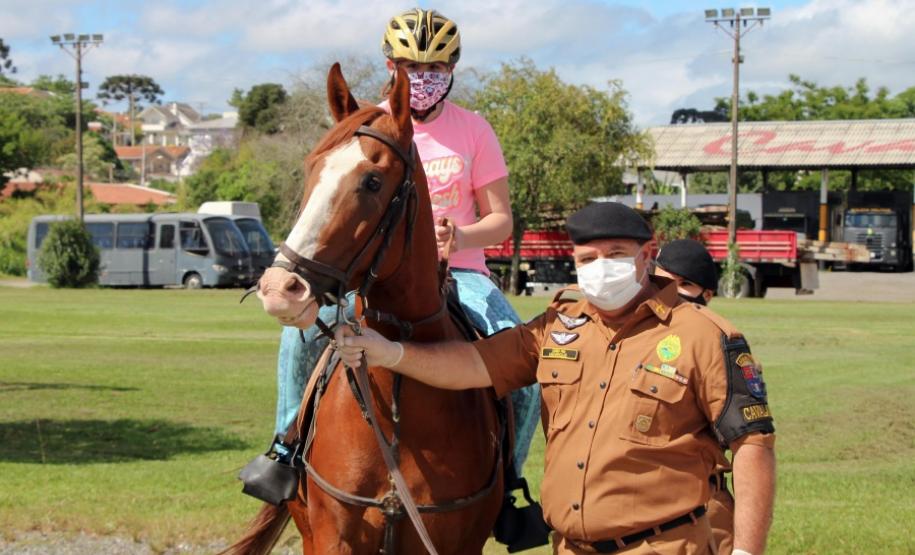 Em 30 anos, Centro de Equoterapia da Polícia Militar já atendeu mais de 5 mil famílias