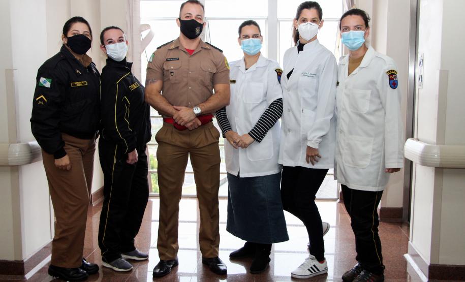 Profissionais de saúde são homenageados no Hospital da Polícia Militar em comemoração ao Dia Internacional do Enfermeiro