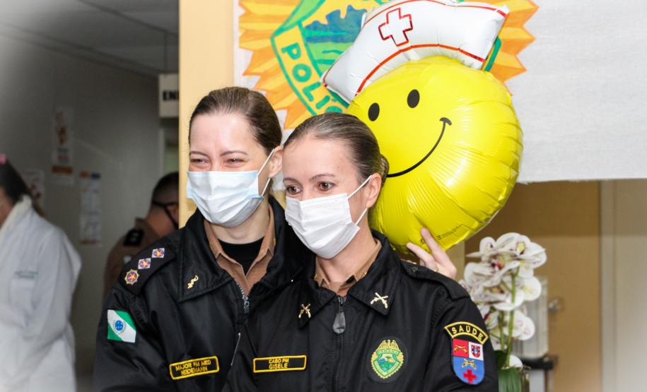 Profissionais de saúde são homenageados no Hospital da Polícia Militar em comemoração ao Dia Internacional do Enfermeiro