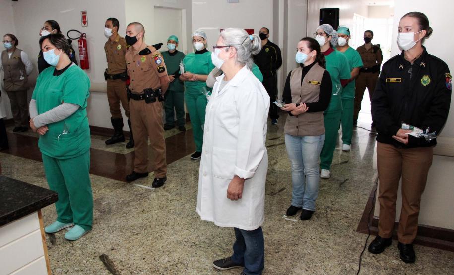 Profissionais de saúde são homenageados no Hospital da Polícia Militar em comemoração ao Dia Internacional do Enfermeiro