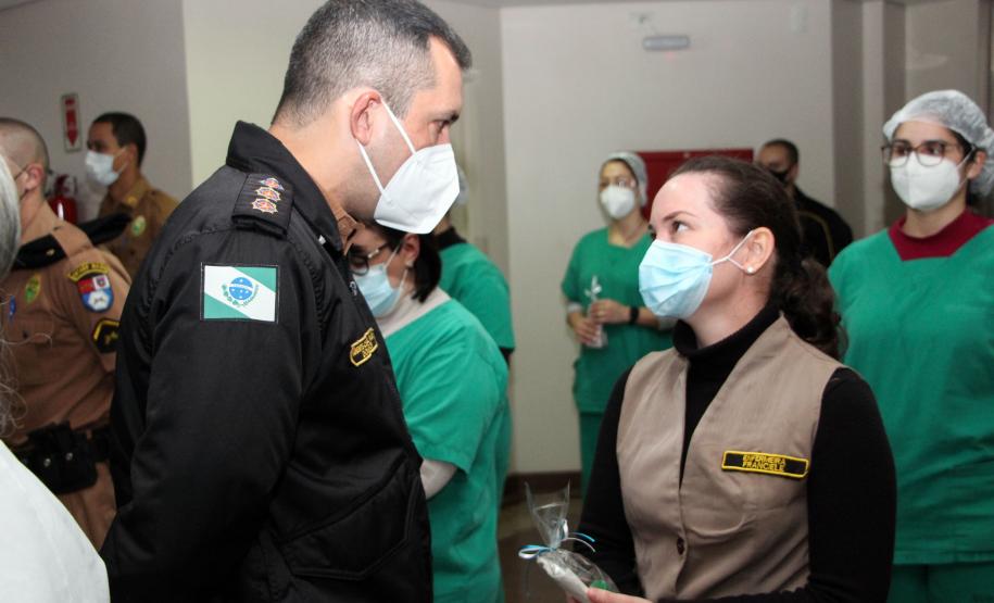 Profissionais de saúde são homenageados no Hospital da Polícia Militar em comemoração ao Dia Internacional do Enfermeiro
