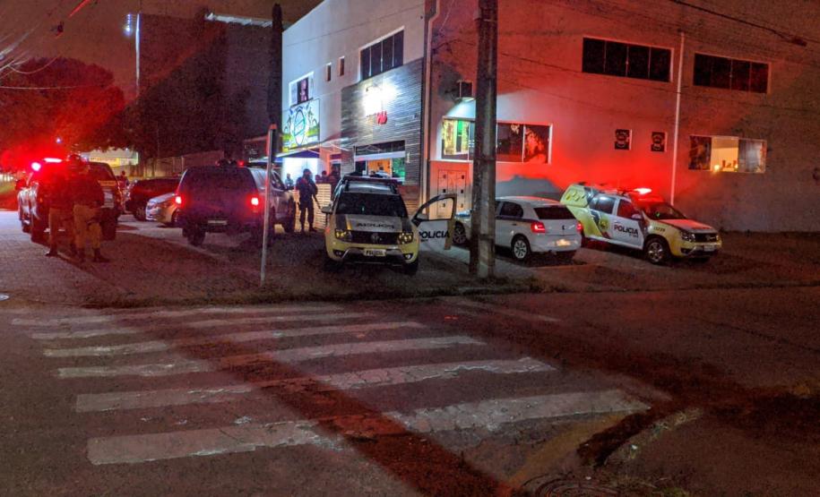 Operação AIFU em Fazenda Rio Grande fiscaliza estabelecimentos comerciais