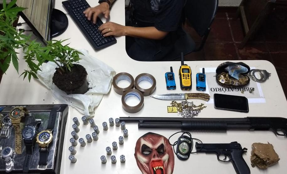 PM desmantela esquema de tráfico de drogas no Bairro Alto e cumpre 13 Mandados de Prisão e seis de Busca e Apreensão na Capital e RMC