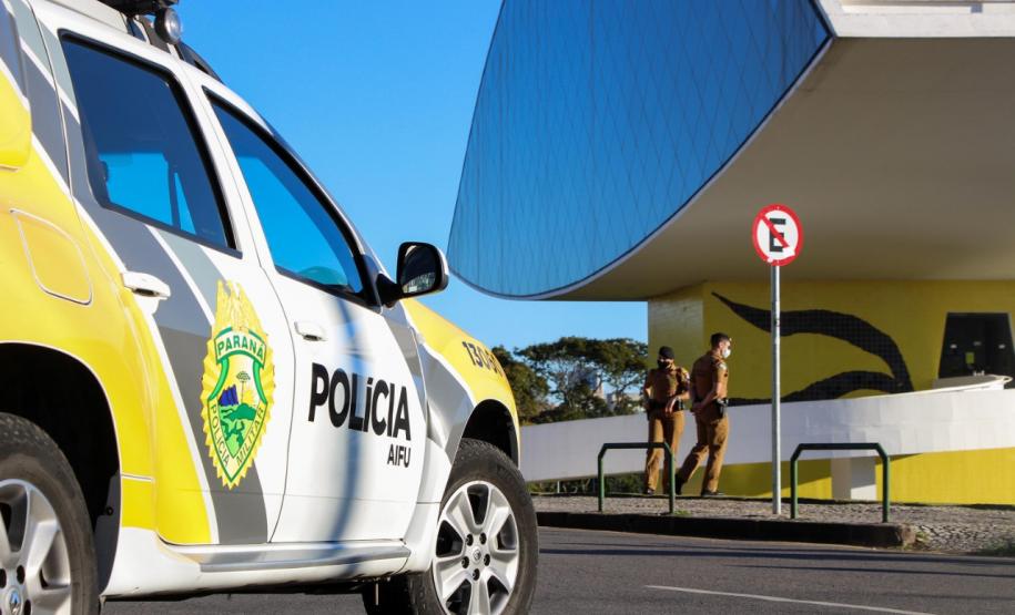 Mais de 960 pessoas são flagradas em aglomerações na Capital no fim de semana