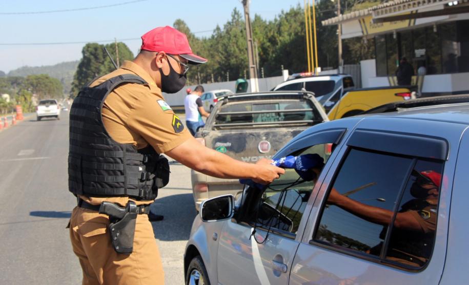 Em alusão ao Maio Amarelo, Batalhão Rodoviário faz blitzes educativas e palestras em diversas regiões do Estado