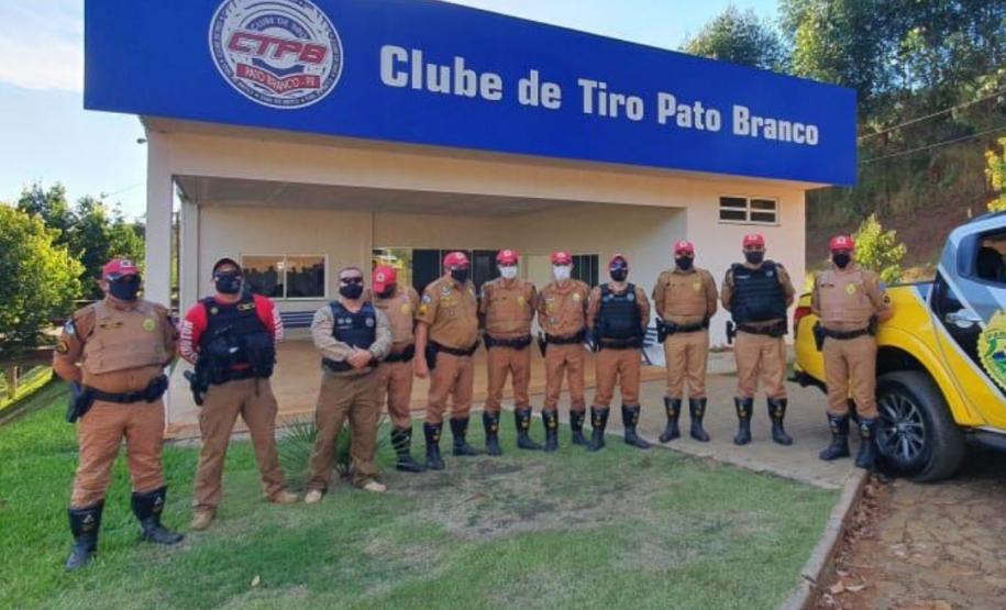 BPRv aperfeiçoa efetivo com instrução para táticas em confrontos armados no Sudoeste do PR