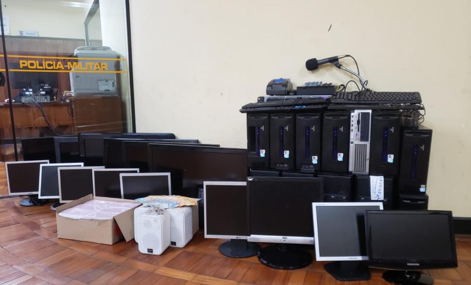 AIFU checa denúncia e flagra aproximadamente 120 pessoas idosas em barracão usado para prática ilegal de bingo