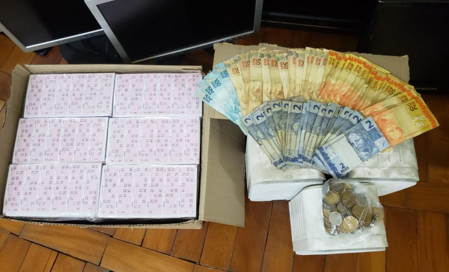 AIFU checa denúncia e flagra aproximadamente 120 pessoas idosas em barracão usado para prática ilegal de bingo