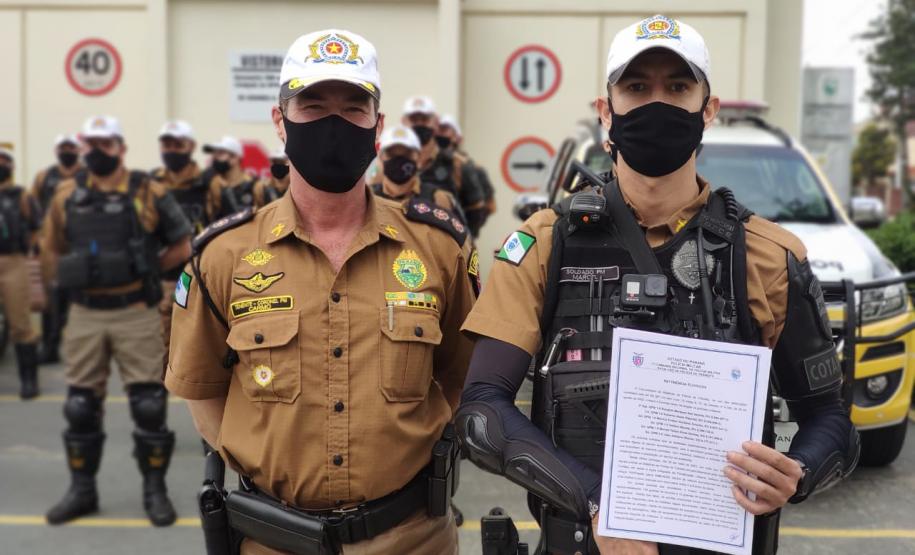 Policiais militares do BPTran são homenageados pelo profissionalismo aplicado no atendimento de ocorrência de tráfico na Capital