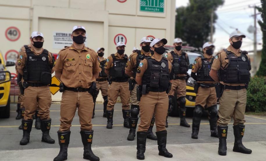 Policiais militares do BPTran são homenageados pelo profissionalismo aplicado no atendimento de ocorrência de tráfico na Capital