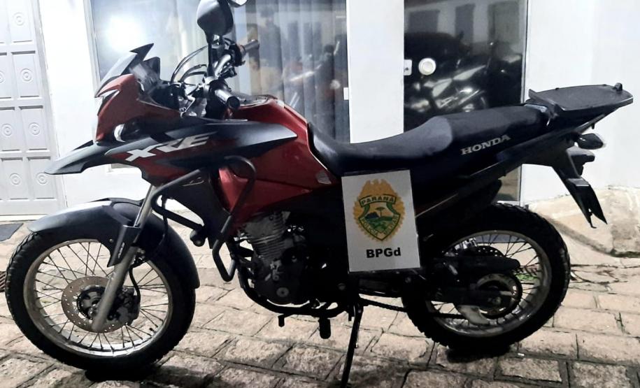 BPGd prende dupla e recupera objetos roubados de loja de departamentos de Pinhais (PR)