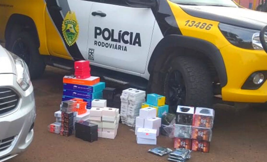 Polícia rodoviária apreende cargas de cigarro e eletrônicos contrabandeados em ocorrências distintas, no Noroeste do Paraná